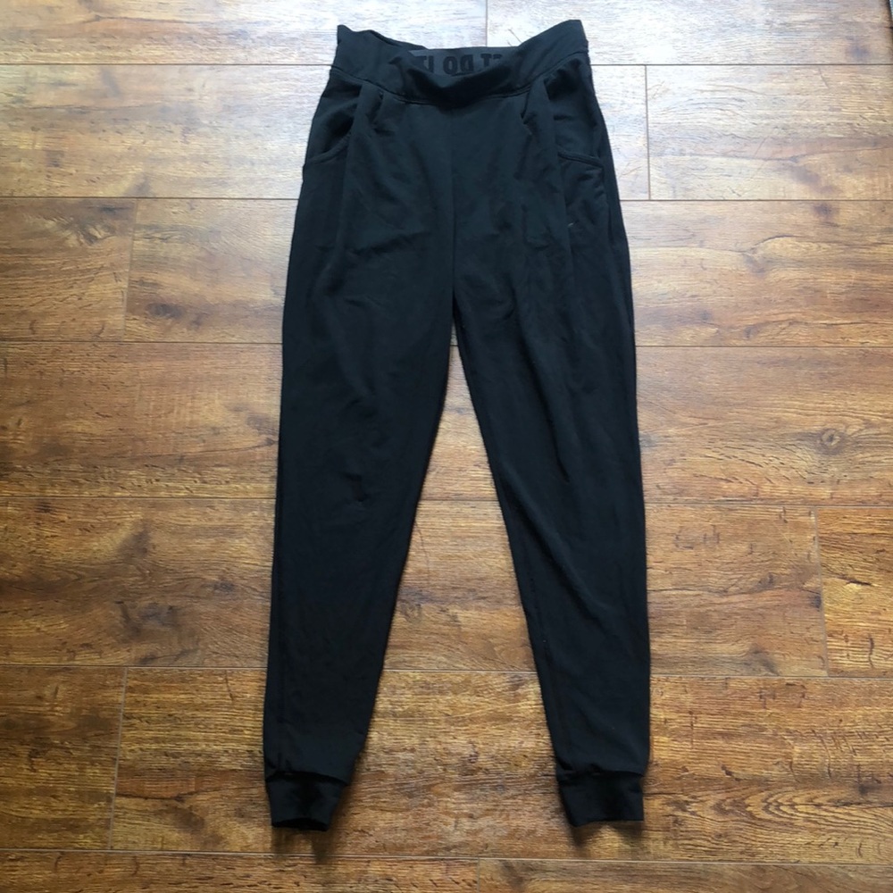 Nike joggers
